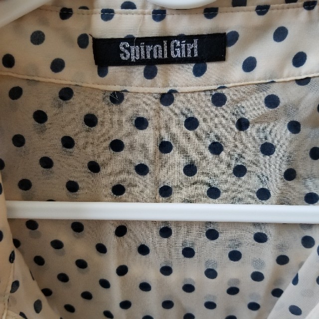 SPIRAL GIRL(スパイラルガール)のSpiral Girl　シャツ レディースのトップス(シャツ/ブラウス(長袖/七分))の商品写真
