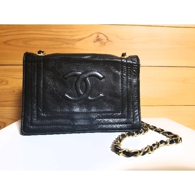 CHANEL ラムスキンチェーンショルダーバッグ