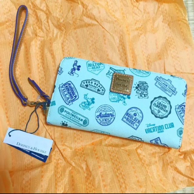 dooney&bourke 長財布 ディズニー アウラニ Disney ハワイ