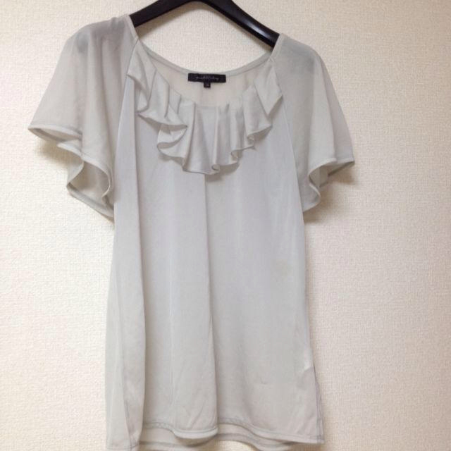 UNITED ARROWS green label relaxing(ユナイテッドアローズグリーンレーベルリラクシング)の上品フリルトップス♡38 レディースのトップス(シャツ/ブラウス(半袖/袖なし))の商品写真