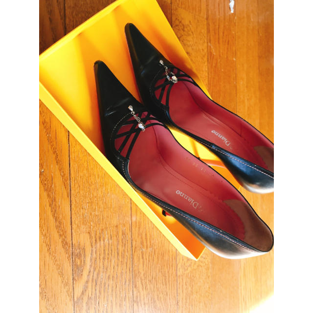 Pinky&Dianne(ピンキーアンドダイアン)のピンキー&ダイアンパンプス レディースの靴/シューズ(ハイヒール/パンプス)の商品写真