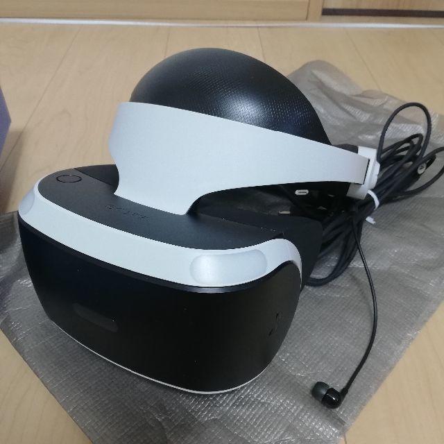 PlayStation VR(プレイステーションヴィーアール)の【値下げ】PSVR CUHJ-16003 (CUH-ZVR2シリーズ) エンタメ/ホビーのゲームソフト/ゲーム機本体(家庭用ゲーム機本体)の商品写真