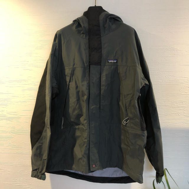 patagonia(パタゴニア)のPatagonia パタゴニア ウィンドブレーカー メンズのジャケット/アウター(ナイロンジャケット)の商品写真