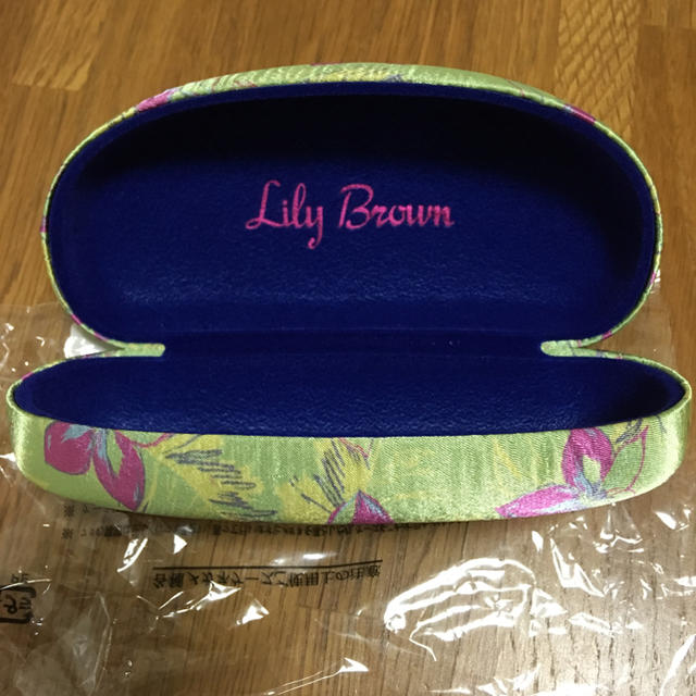 Lily Brown(リリーブラウン)のメガネケース レディースのファッション小物(サングラス/メガネ)の商品写真