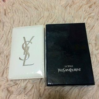 サンローラン(Saint Laurent)のイヴサンローラン★名刺入れ(名刺入れ/定期入れ)