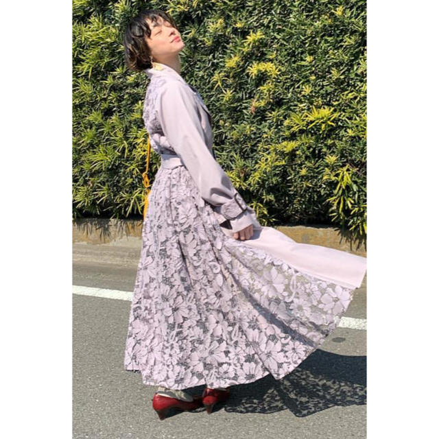 Ameri VINTAGE(アメリヴィンテージ)の新品タグ付き未使用！Ameri vintage BACK LACE COAT レディースのジャケット/アウター(ロングコート)の商品写真