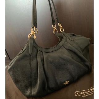 コーチ(COACH)のCOACH 柔らかで傷のつきにくいペブルレザー収納力抜群ショルダーバッグ (ショルダーバッグ)