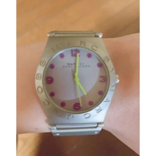 MARC BY MARC JACOBS(腕時計 ・ パープル/紫色系)のフリマ MARC BY MARC JACOBS(腕時計 ・ パープル/紫色系)のフリマ