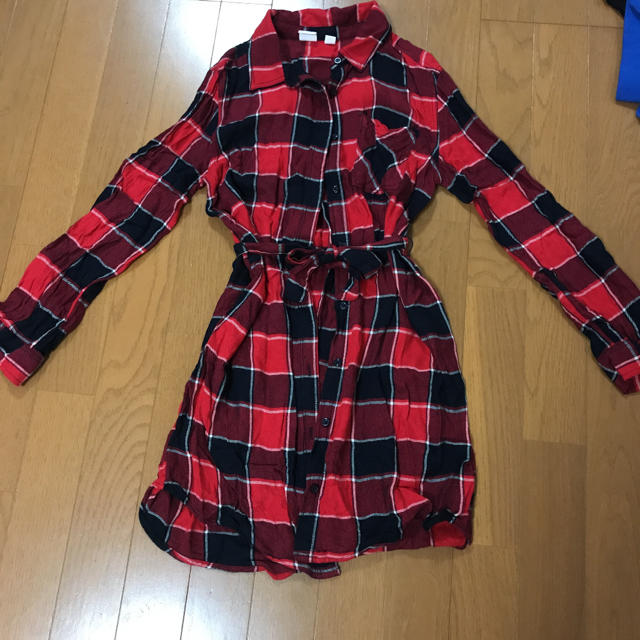 GAP(ギャップ)のGAP シャツワンピース150センチ キッズ/ベビー/マタニティのキッズ服女の子用(90cm~)(ワンピース)の商品写真