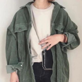 ザラ(ZARA)のzara コーデュロイジャケット 人気完売 カーキ(ミリタリージャケット)