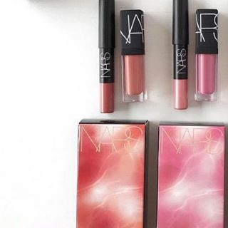 ナーズ(NARS)のNARS  エクスプリシットカラー　リップデュオ 8398 ・ローズピンク(口紅)