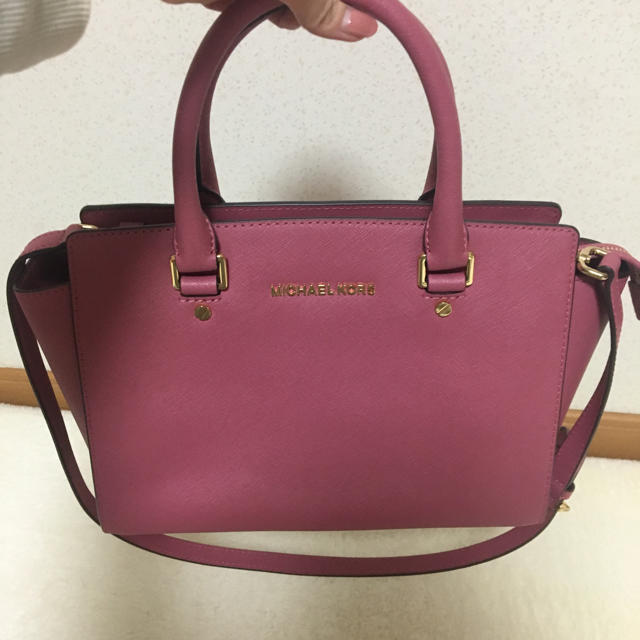 Michael Kors(マイケルコース)のマイケルコース カバン レディースのバッグ(ハンドバッグ)の商品写真