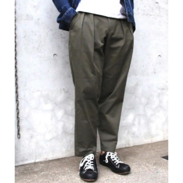 BEAMS(ビームス)の人気 ビームス 購入 ディッキーズ ストレッチ ルーズ ワイド テーパード チノ メンズのパンツ(チノパン)の商品写真