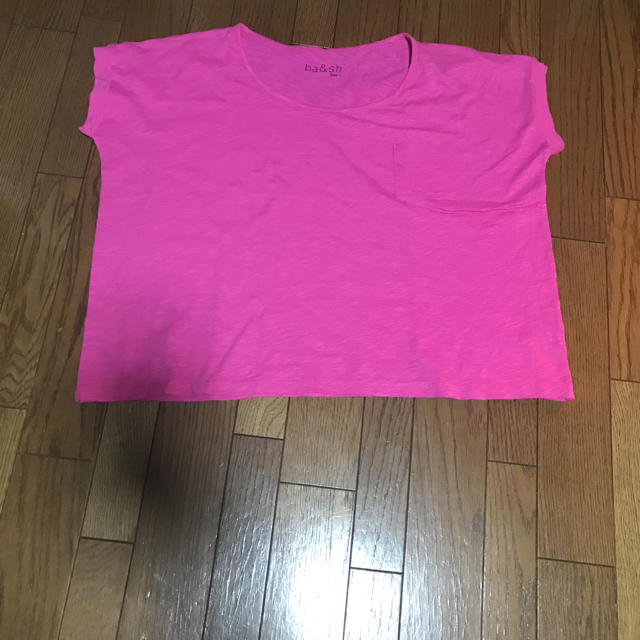 lululemon(ルルレモン)のクロップドTシャツ レディースのトップス(Tシャツ(半袖/袖なし))の商品写真