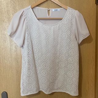 美品！シフォンブラウス クリーム M(シャツ/ブラウス(半袖/袖なし))