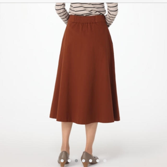 MUJI (無印良品)(ムジルシリョウヒン)のチノイージーフレアスカート レディースのスカート(ひざ丈スカート)の商品写真