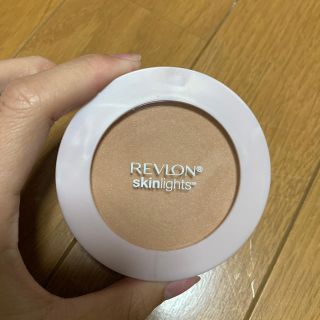 レブロン(REVLON)のRevlon プレストパウダー 102(フェイスパウダー)