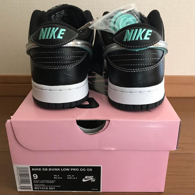 NIKE(ナイキ)のNIKE SB DUNK LOW DIAMOND SUPPLY 27cm メンズの靴/シューズ(スニーカー)の商品写真