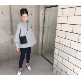 ドゥーズィエムクラス(DEUXIEME CLASSE)の【新品タグつき】eLLa flare long sleeve sweat(トレーナー/スウェット)