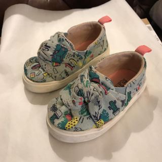 ザラキッズ(ZARA KIDS)のzara baby girl スリッポン サイズ 21(スリッポン)