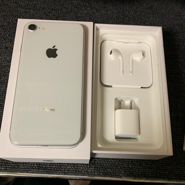 iPhone8 64gb SIMフリー 美品 シルバー 最終値下げ