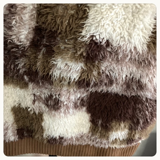 暖か起毛 もこもこチュニック 防寒 トップス ルームウェア 婦人服 LサイズOK レディースのルームウェア/パジャマ(ルームウェア)の商品写真