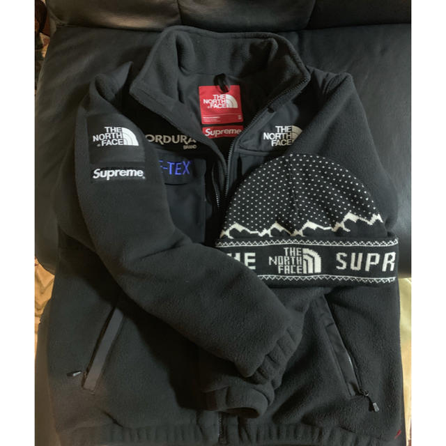 Supreme(シュプリーム)のExpedition Fleece Jacket&Fold Beanie メンズのジャケット/アウター(ブルゾン)の商品写真