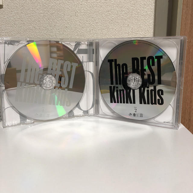 KinKi Kids(キンキキッズ)のKinKi Kids The BEST 通常盤 CD3枚 エンタメ/ホビーのCD(ポップス/ロック(邦楽))の商品写真