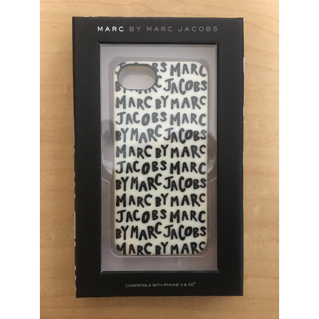 MARC BY MARC JACOBS(マークバイマークジェイコブス)のMARC BY MARC JACOBS iPhoneケース スマホ/家電/カメラのスマホアクセサリー(iPhoneケース)の商品写真