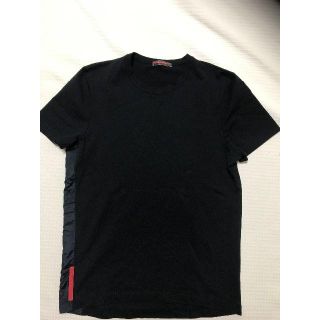 プラダ(PRADA)の●プラダスポーツ●Ｔシャツ●黒●サイドナイロン切替●ストレッチ混合●赤プレ美品！(Tシャツ/カットソー(半袖/袖なし))