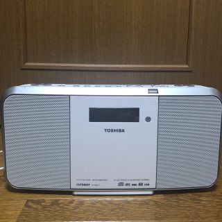 トウシバ(東芝)のCDプレイヤー TOSHIBA(ポータブルプレーヤー)