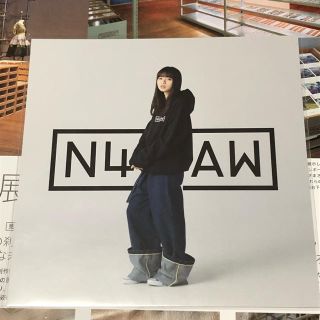 ノギザカフォーティーシックス(乃木坂46)の乃木坂46 Artworks だいたいぜんぶ展 ポストカード 齋藤飛鳥(アイドルグッズ)