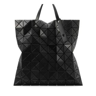 イッセイミヤケ(ISSEY MIYAKE)のバオバオ イッセイミヤケ 8×8黒マット(トートバッグ)