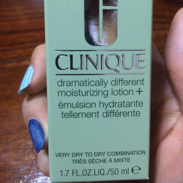 CLINIQUE(クリニーク)のClinique DDML＋ 乳液 コスメ/美容のベースメイク/化粧品(その他)の商品写真