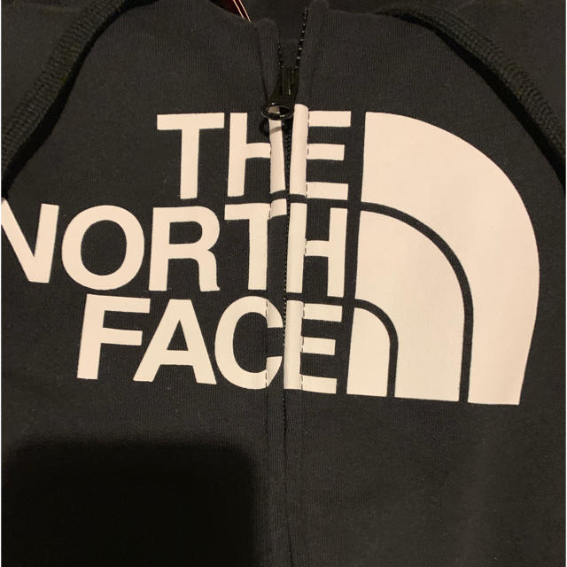 THE NORTH FACE(ザノースフェイス)のザ ノースフェイス ジップアップパーカー 黒 新品タグ付 <送料無料> メンズのトップス(パーカー)の商品写真