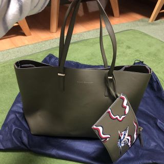 トミーヒルフィガー(TOMMY HILFIGER)のTOMY  リバーシブル  バック(バッグ)