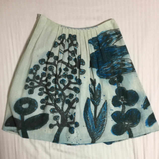 mina perhonen(ミナペルホネン)の【お値下げ】Mina Perhonen Forest Parade綿麻スカート レディースのスカート(ひざ丈スカート)の商品写真