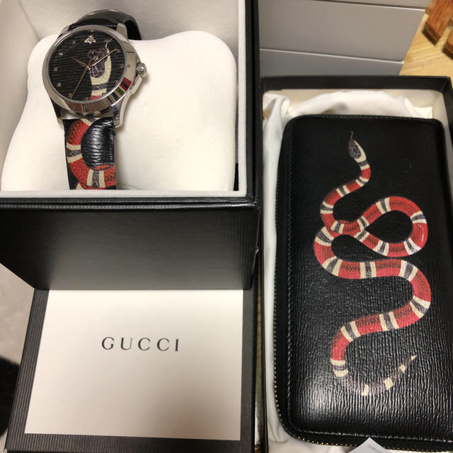 Gucci(グッチ)の【最安値】GUCCI 腕時計 蛇 スネーク 箱付き メンズの時計(腕時計(アナログ))の商品写真