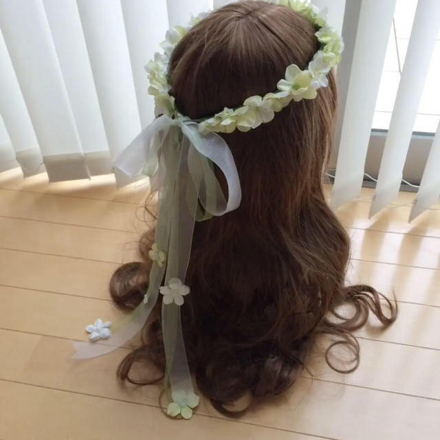 花かんむり♡紫陽花♡黄緑♡白 51センチ ハンドメイドのアクセサリー(ヘアアクセサリー)の商品写真