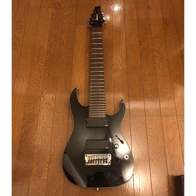 Ibanez(アイバニーズ)のアイバニーズ8弦ギター RGIR28FE 楽器のギター(エレキギター)の商品写真