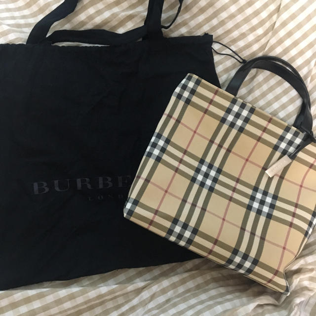 BURBERRY(バーバリー)のBurberry バッグ レディースのバッグ(ハンドバッグ)の商品写真