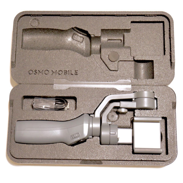 オズモモバイル2　DJI Osmo Mobile 2 スタンド付き ♫ 美品 スマホ/家電/カメラのスマホアクセサリー(自撮り棒)の商品写真