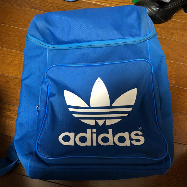 adidas(アディダス)のadidas originals リュック レディースのバッグ(リュック/バックパック)の商品写真