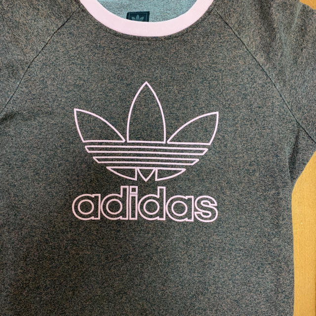 adidas(アディダス)の【adidas アディダス】トレーナー スウェット♪ レディースのトップス(トレーナー/スウェット)の商品写真