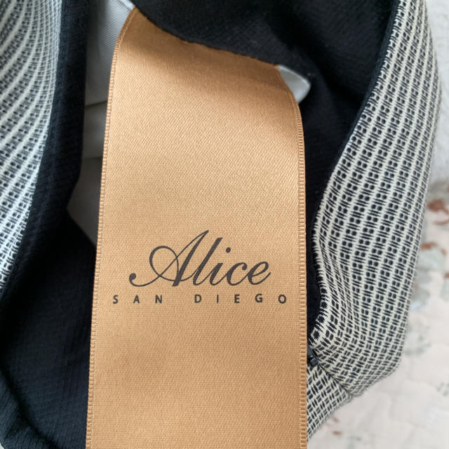 STUNNING LURE(スタニングルアー)のスタニングルアー スカート Alice SAN DIEGO レディースのスカート(ミニスカート)の商品写真