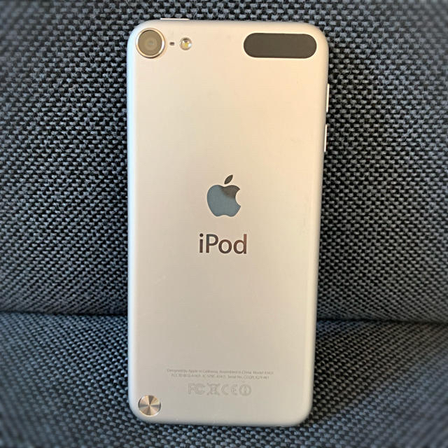 iPod touch 第5世代 32GB 本体