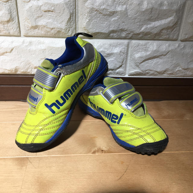 UMBRO(アンブロ)のhummel 18cm キッズ/ベビー/マタニティのキッズ靴/シューズ(15cm~)(アウトドアシューズ)の商品写真