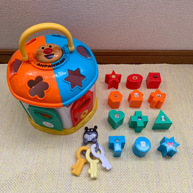 アンパンマン 鍵パズル - 知育玩具 アンパンマン 鍵パズル - 知育玩具