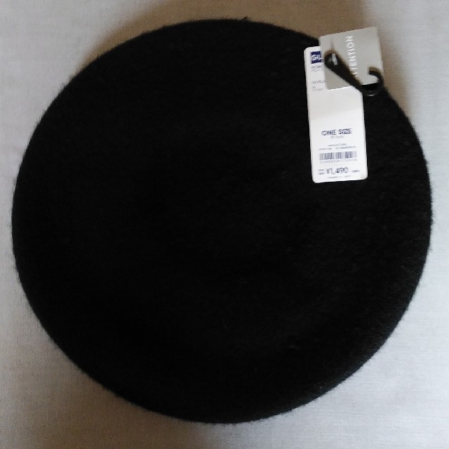 GU(ジーユー)のGUベレー帽(ハット)黒　新品未使用　 レディースの帽子(ハンチング/ベレー帽)の商品写真