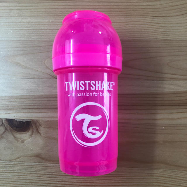 TWIST SHAKE 哺乳瓶 キッズ/ベビー/マタニティの授乳/お食事用品(哺乳ビン)の商品写真